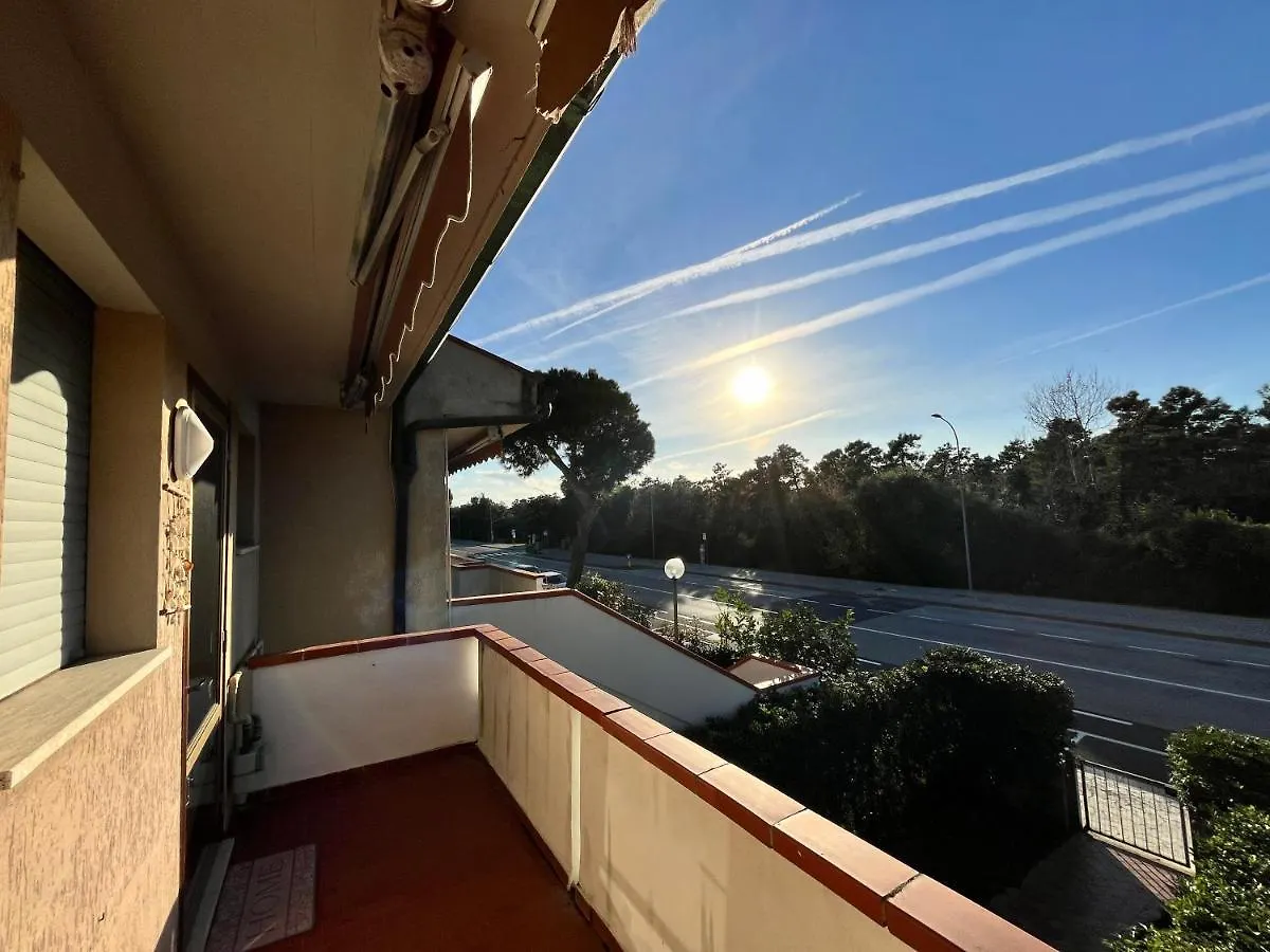 Apartment Appartamento Da Matteo 2 Tirrenia Italy